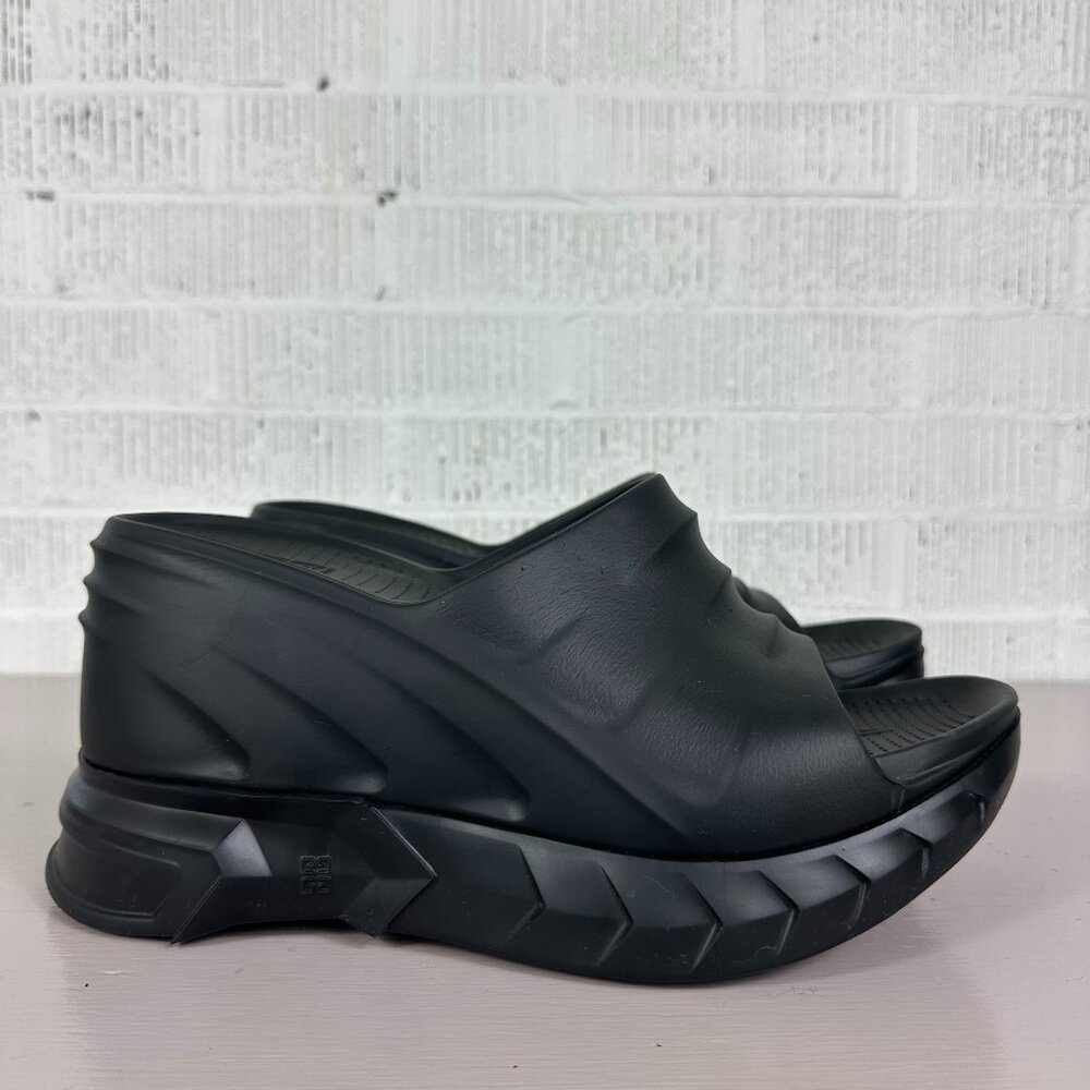 Givenchy Marshmallow Platform Wedge Mules Sandals Slide  Size 40/10 Black Italy